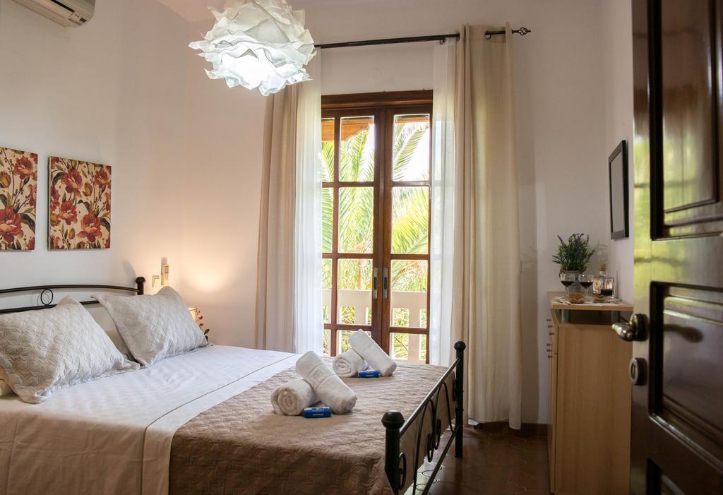 Alexandra Villa Stalos Exterior photo